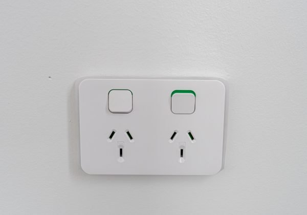 Powerpoint,Cover,Outlet,In,Australia